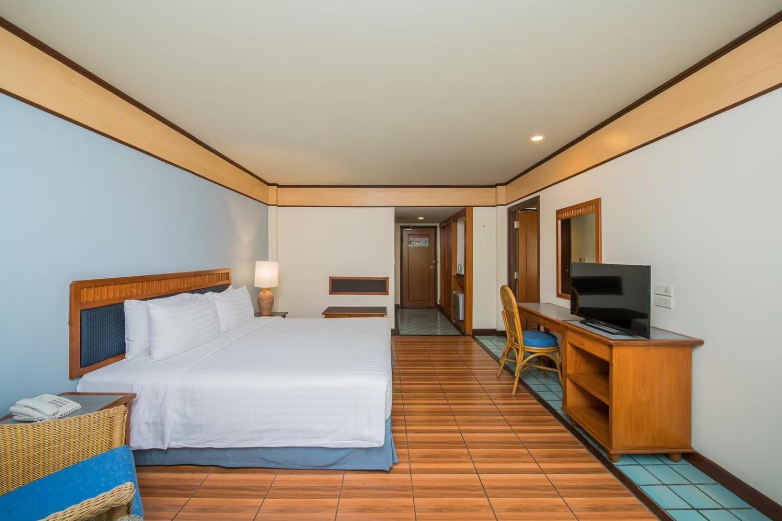 Botany Beach Resort Pattaya Na Chom Thian Værelse billede