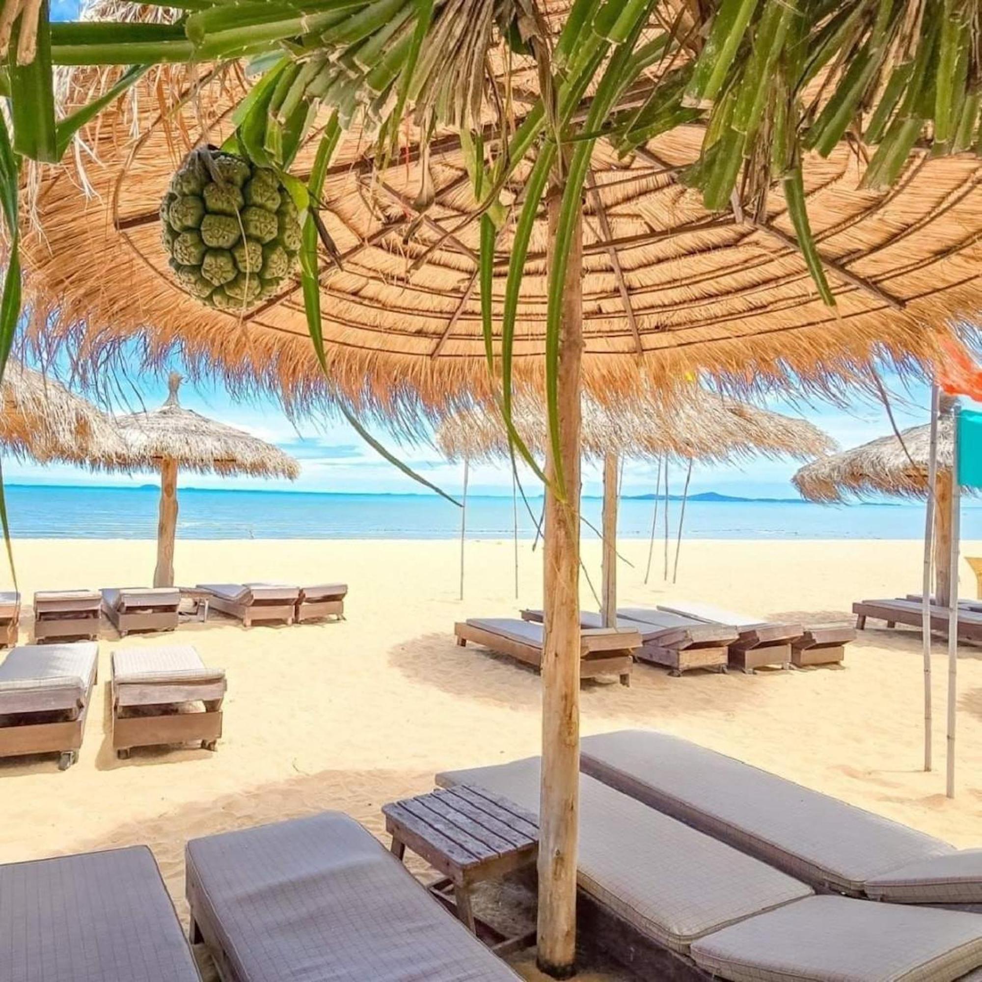 Botany Beach Resort Pattaya Na Chom Thian Eksteriør billede